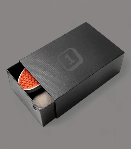 custom-shoe-packaging