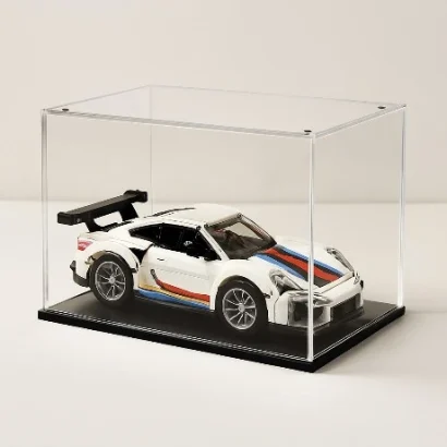 customized-plexiglass-display-case-supplier